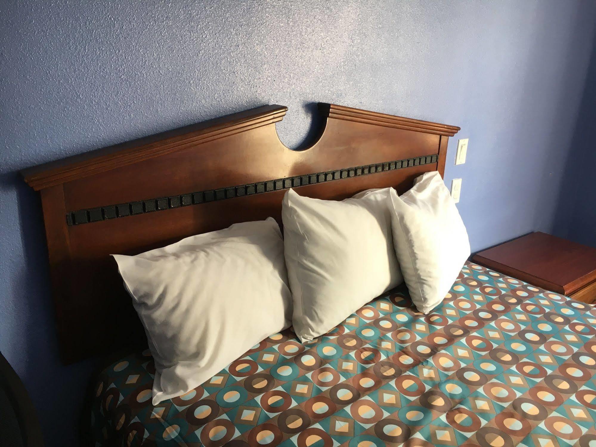 'לונג ביץ Ruby Motel מראה חיצוני תמונה
